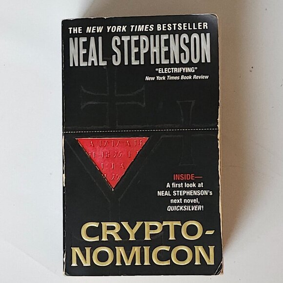 NEAL STEPHENSON CRYPTONOMICON Paperback Book - Picture 1 of 3